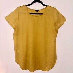 Ann Taylor Golden Yellow Short Sleeve Blouse - M